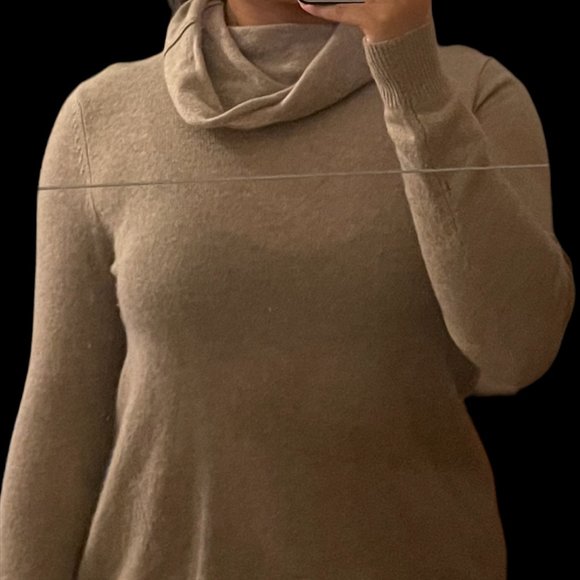 White + Warren Cashmere Turtleneck Sweater - Picture 4 of 5